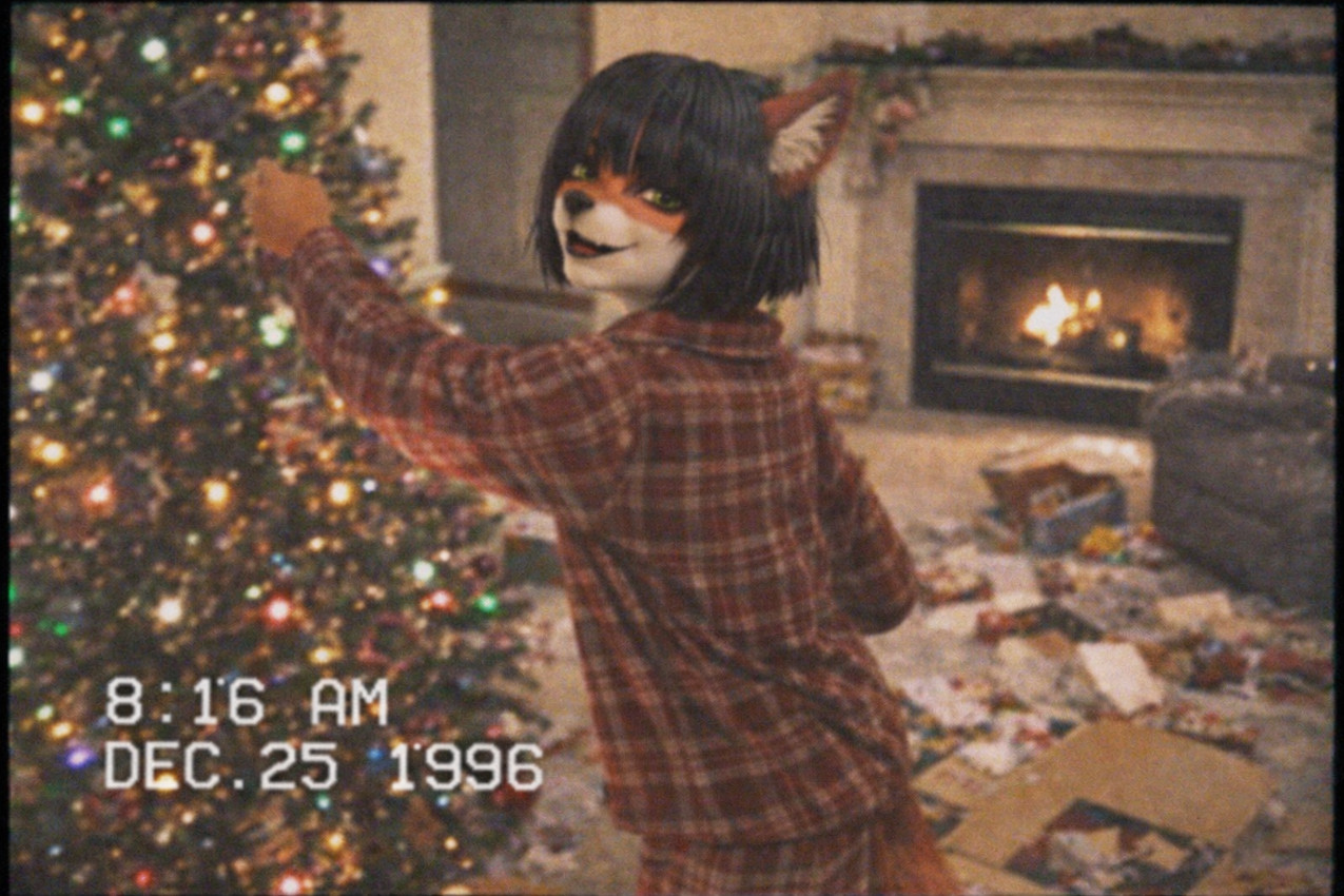 (christmas) directed by foxntail